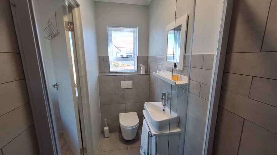 5 Bedroom Property for Sale in Port Owen Western Cape